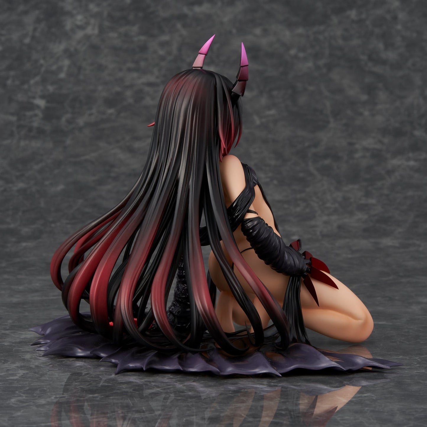 To Love Ru: Darkness Nemesis (Darkness Ver.) Renewed Package Edition 1/6 Scale Figure