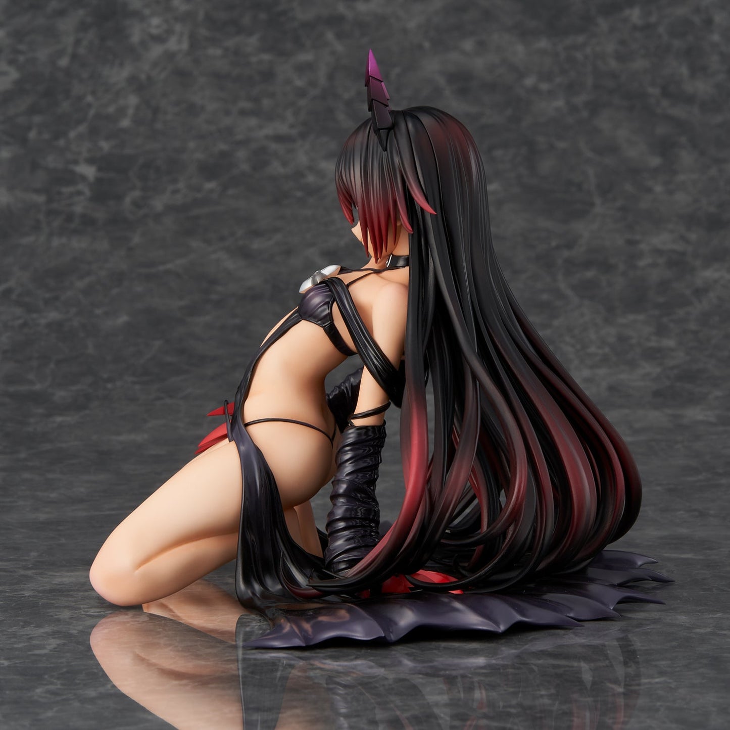 To Love Ru: Darkness Nemesis (Darkness Ver.) Renewed Package Edition 1/6 Scale Figure
