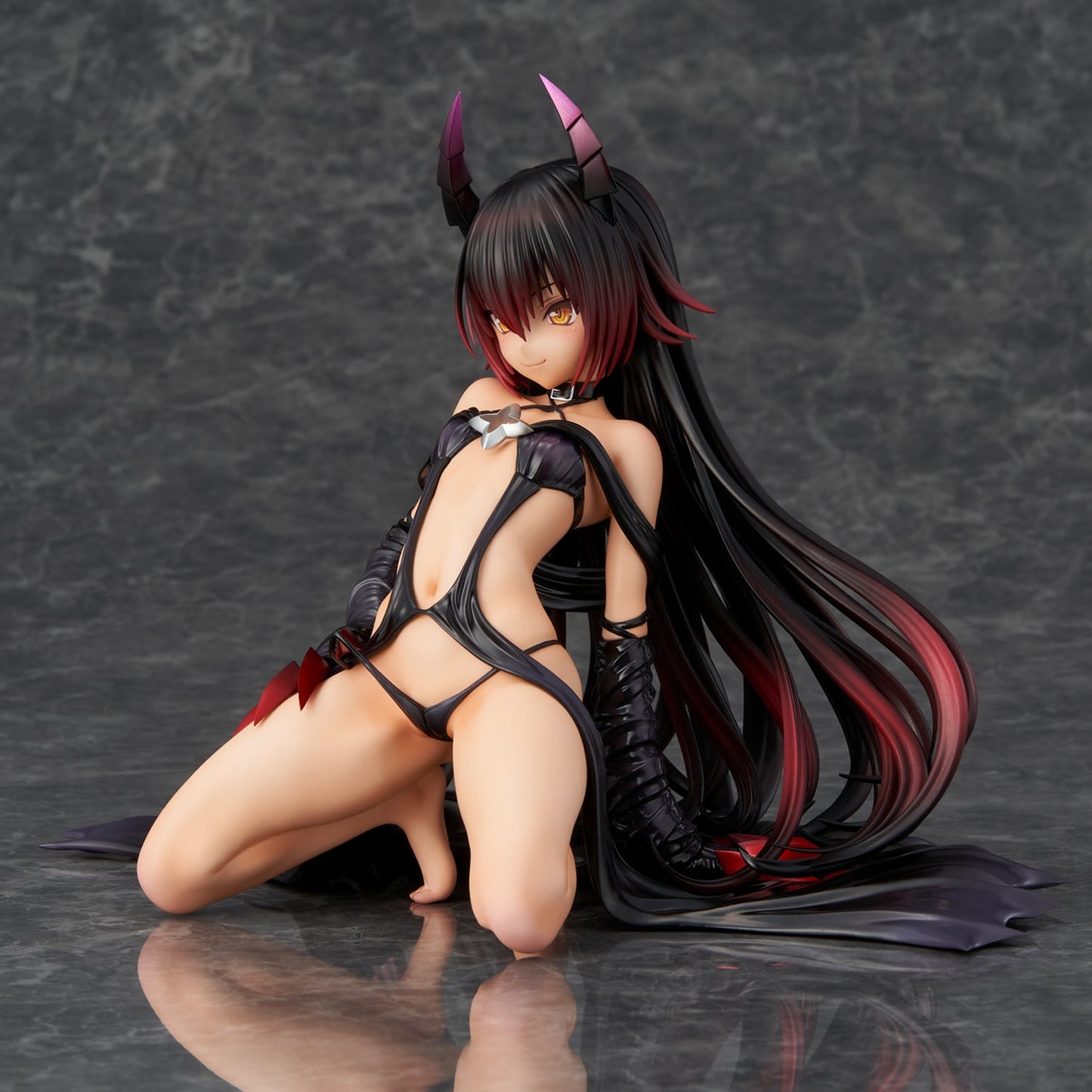 To Love Ru: Darkness Nemesis (Darkness Ver.) Renewed Package Edition 1/6 Scale Figure