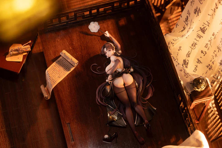 Warship Girls R 1913 Battlecruiser Zhen Xiu Bai Bao Ver. 1/7 Scale Figure