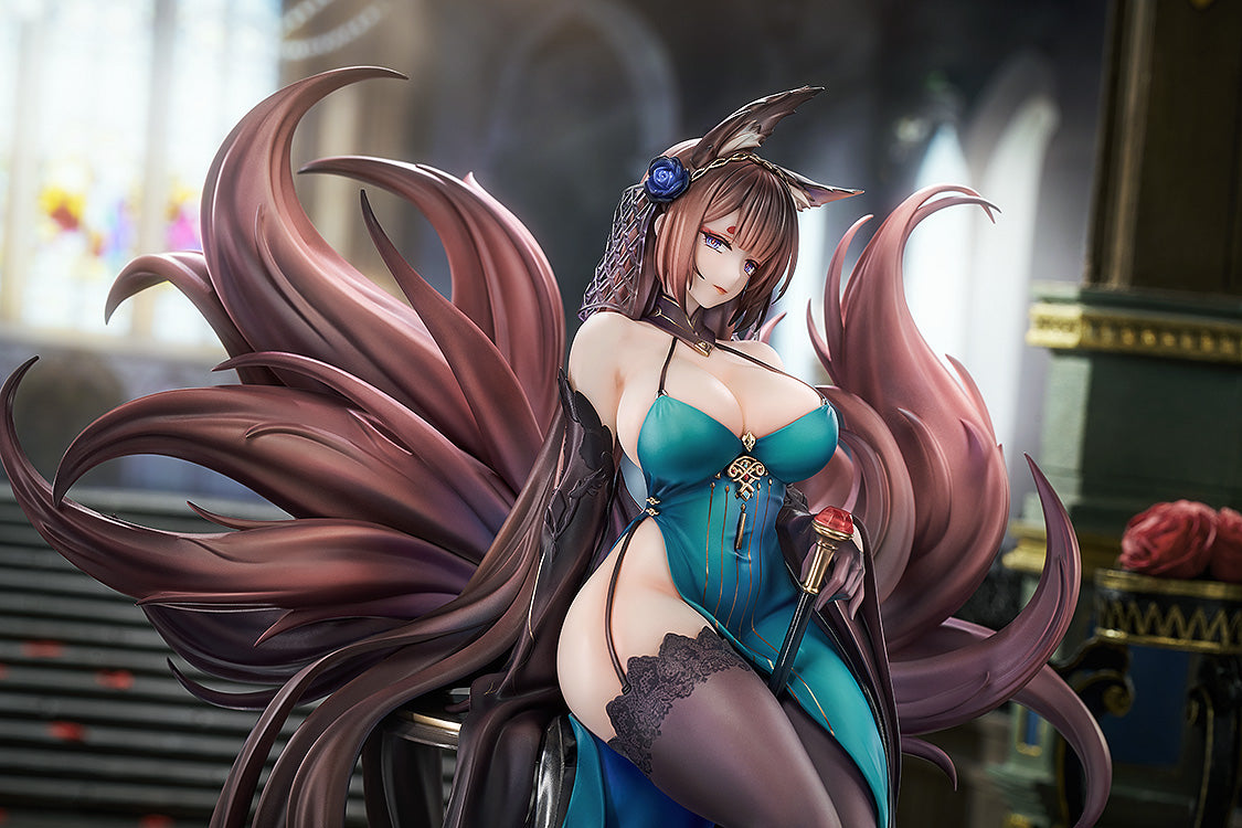 Amagi: Throne of Fallen Petals Ver. 1/7 Scale Figure