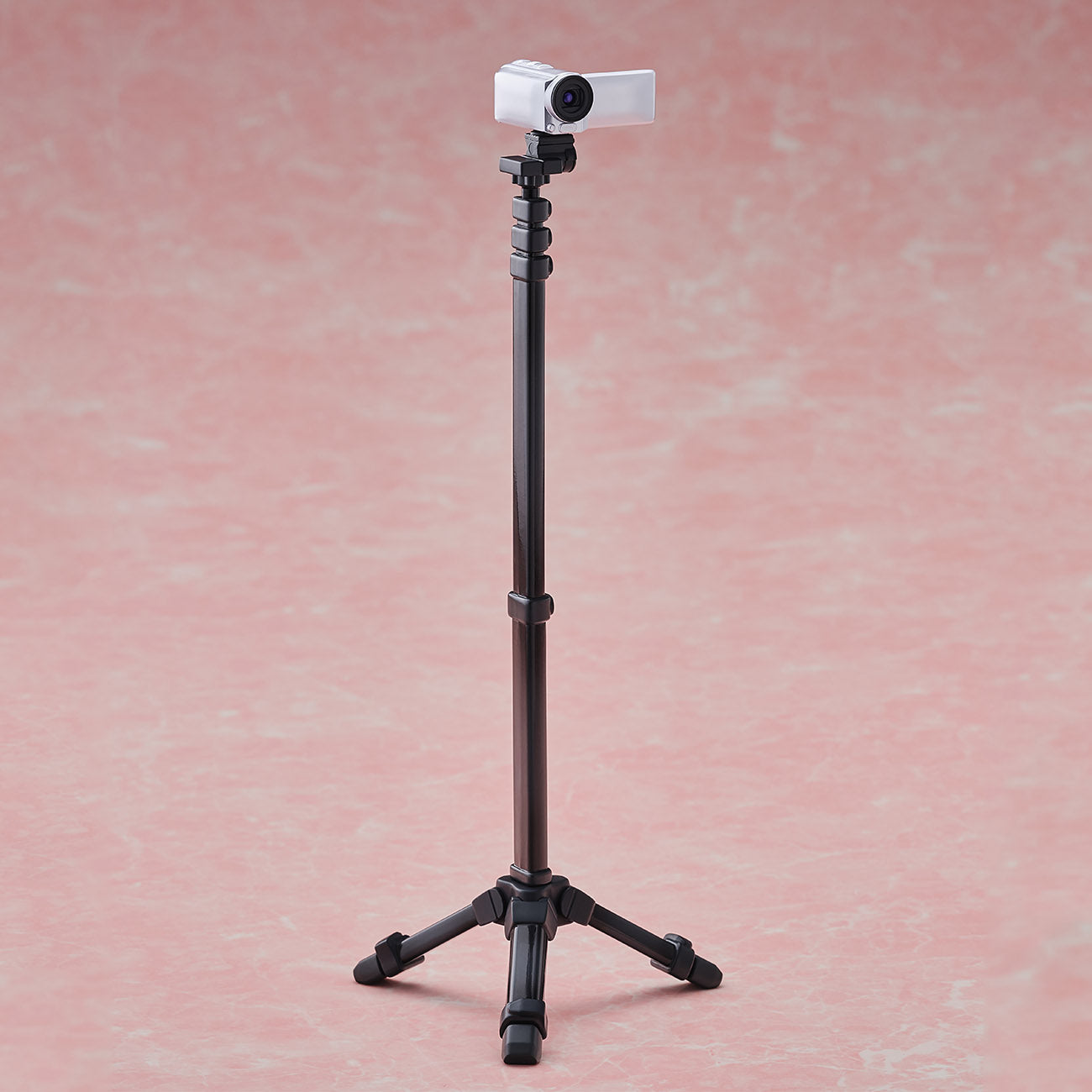 Chizuru Shiina Tanned Skin Deluxe ver. 1/5.5 Scale Figure